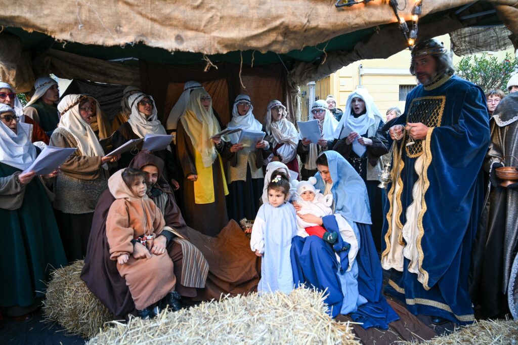 Asti Il Presepe Vivente Ha Portato Betlemme E La Bagna Cauda Nel