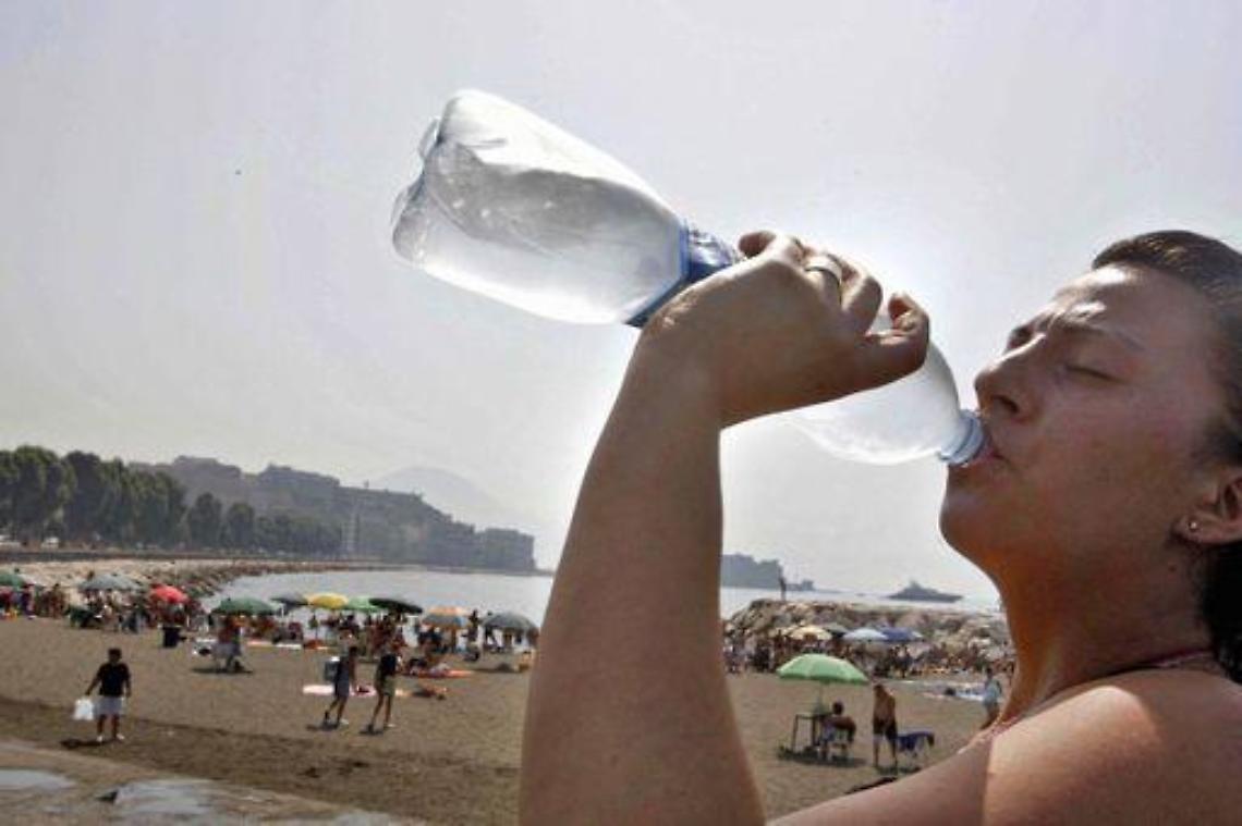 Caldo/ Afa record fino a sabato, poi un anticipo d'autunno