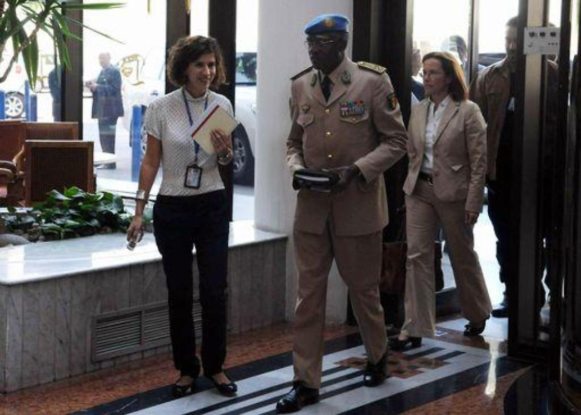 Siria/ Generale Gaye, capo osservatori Onu, lascia Damasco