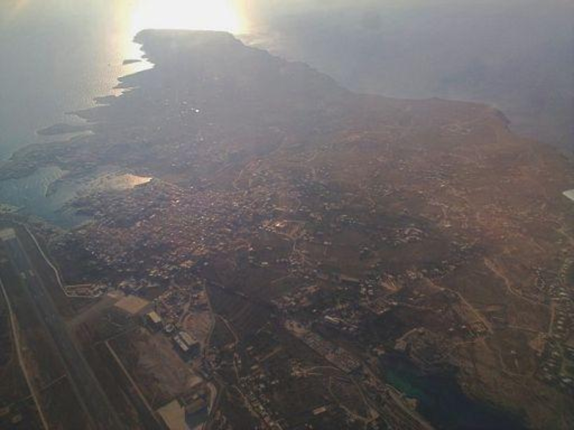 Trasporti/Lampedusa,difficili collegamenti.L'allarme del sindaco