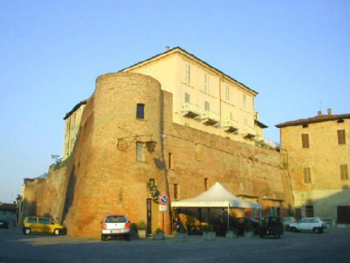 Una libreria alla Casa dell'Artista<br/>A Portacomaro il "Ricetto dei libri"