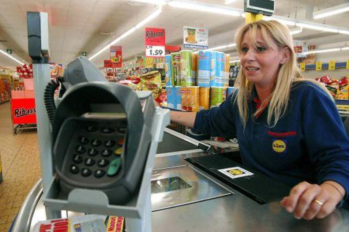 Consumi/Confcommercio:Capitombolo 2012, -603 euro a testa.Record