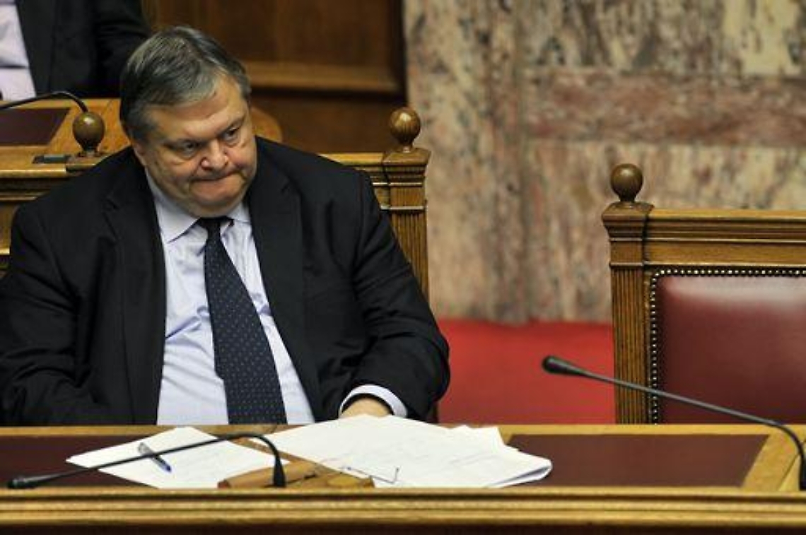 Crisi/ Grecia, "Troika" chieder&agrave; altre 150 riforme