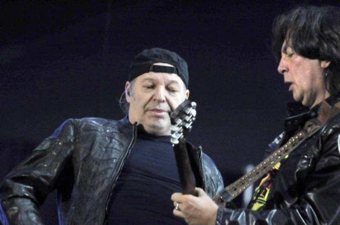 Musica/ Vasco Rossi, il 27 novembre esce "Live Kom 011"