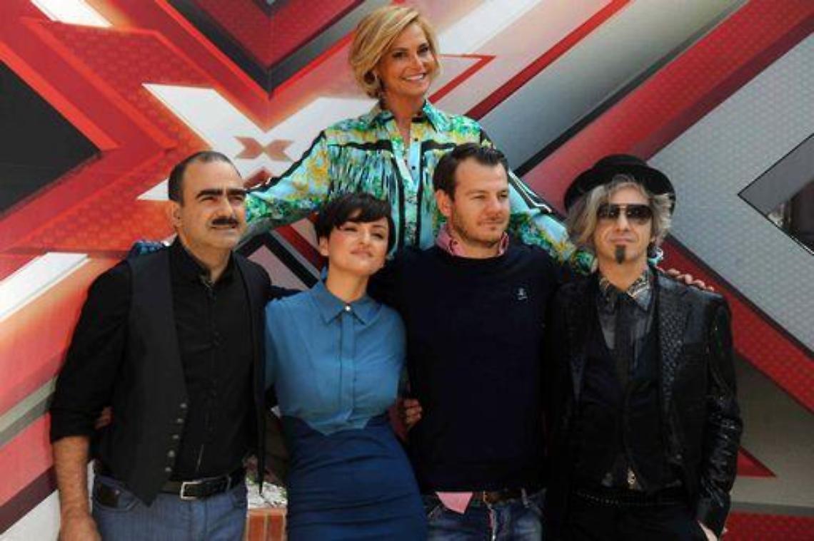 Tv/ Nel secondo live di "X Factor" fuori Akm&eacute;, entra Alessandro
