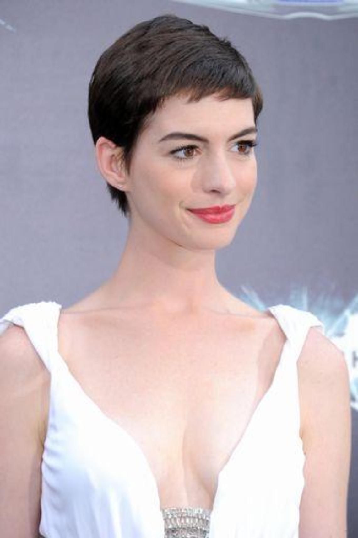 Cinema/ Anne Hathaway fuori di testa per interpretare Fantine