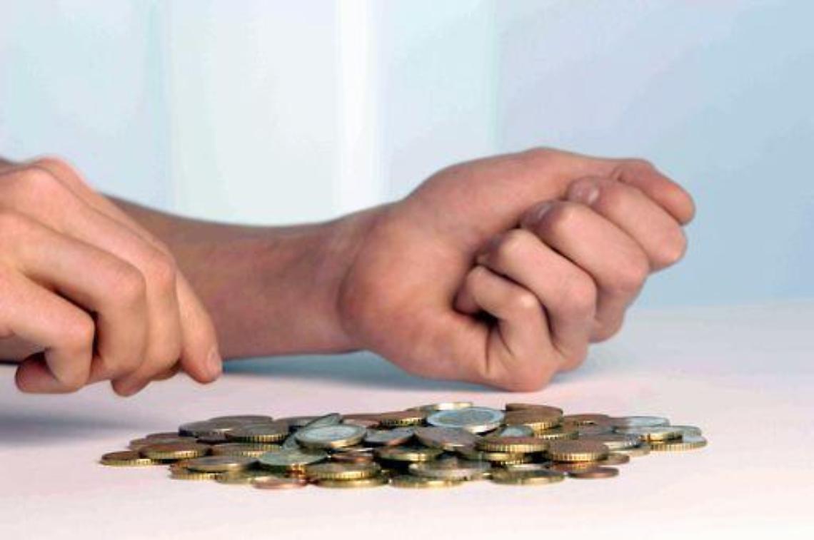 Crisi/ Bankitalia: Si accentua stretta su credito a famiglie