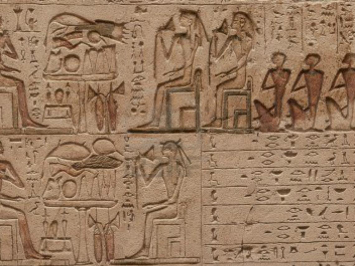 Metti una domenica<br/>con i geroglifici egizi