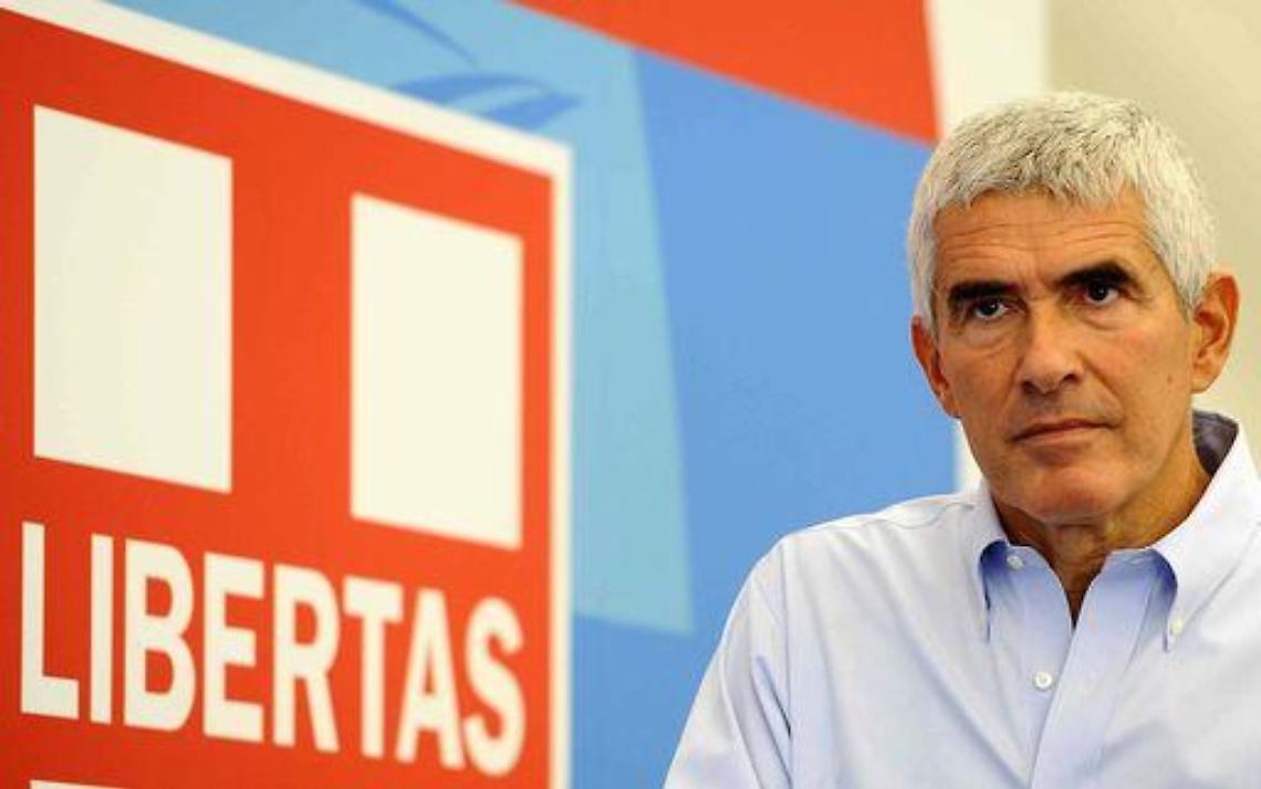 Pd-Udc/ Casini: Patto possibile ma Bersani rompa con estremismi