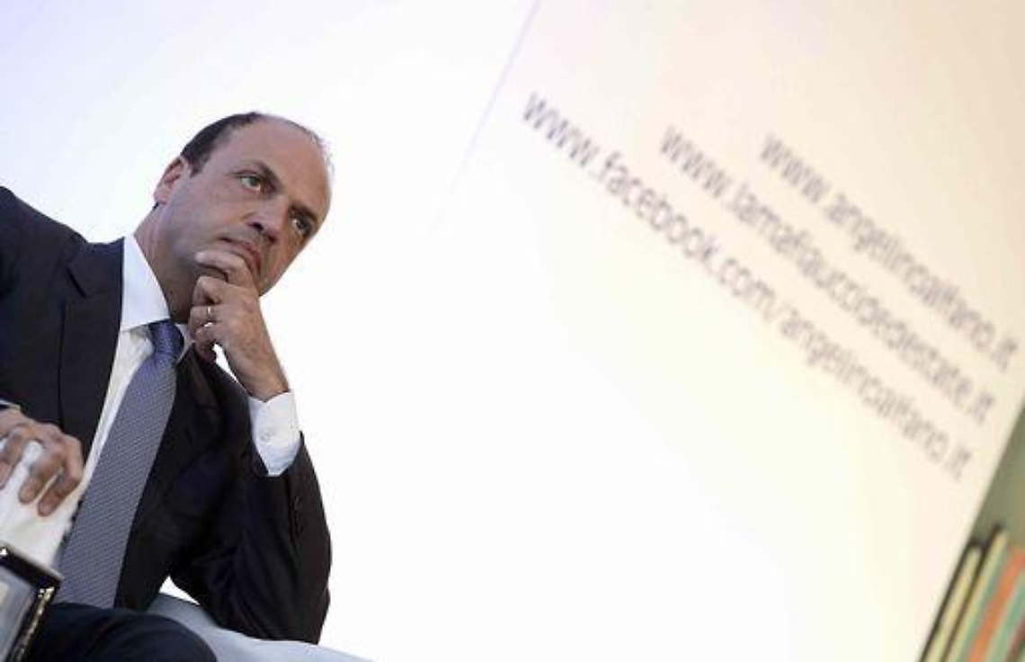 Pdl/ Alfano: Su liste saremo severi, ma non le scriveranno pm