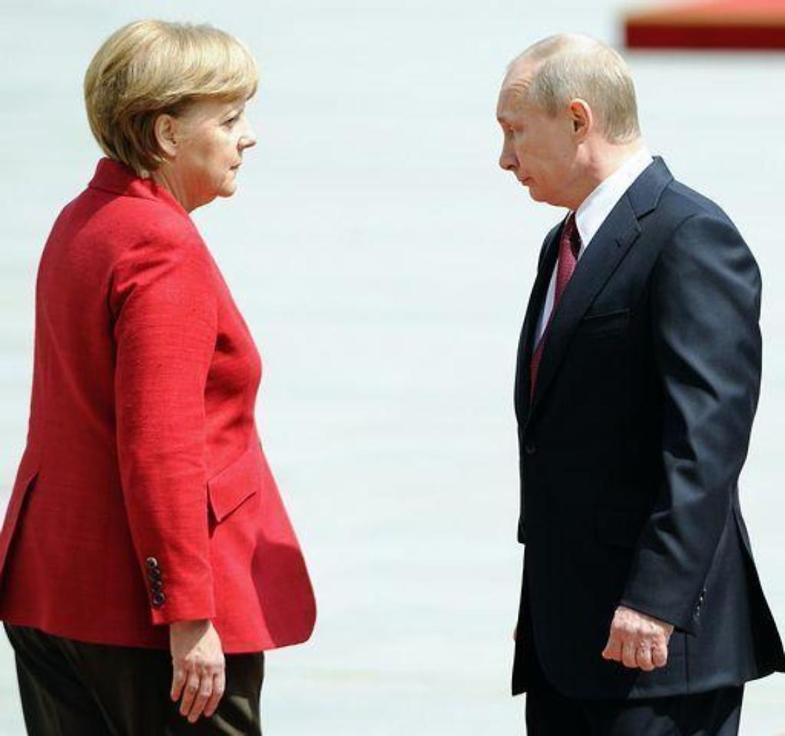 Russia-Germania/ Merkel oggi da Putin per "dialogo critico"