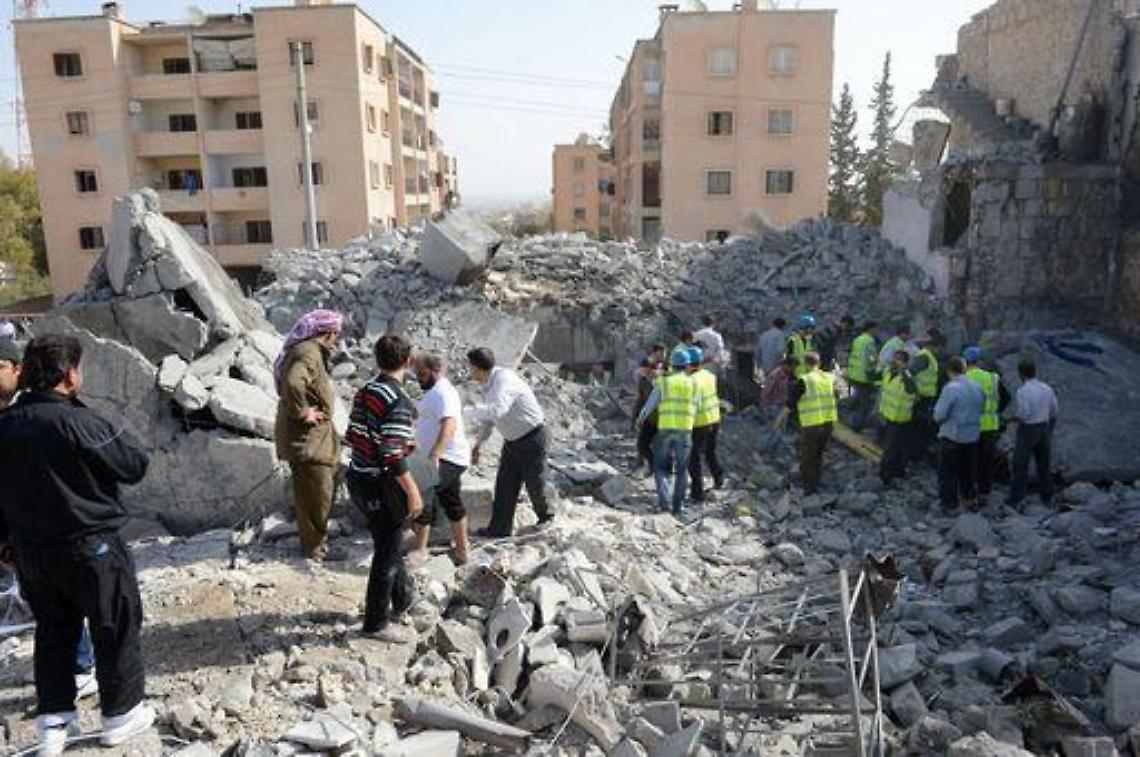 Siria/ Ong: Scontri e bombardamenti a Damasco e Aleppo