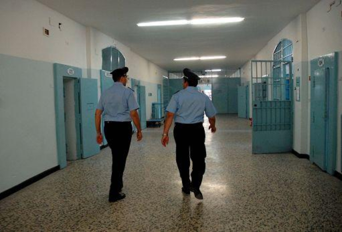 Carceri/ Dal 2000 +26% detenuti, condannati poco pi&ugrave; della met&agrave;