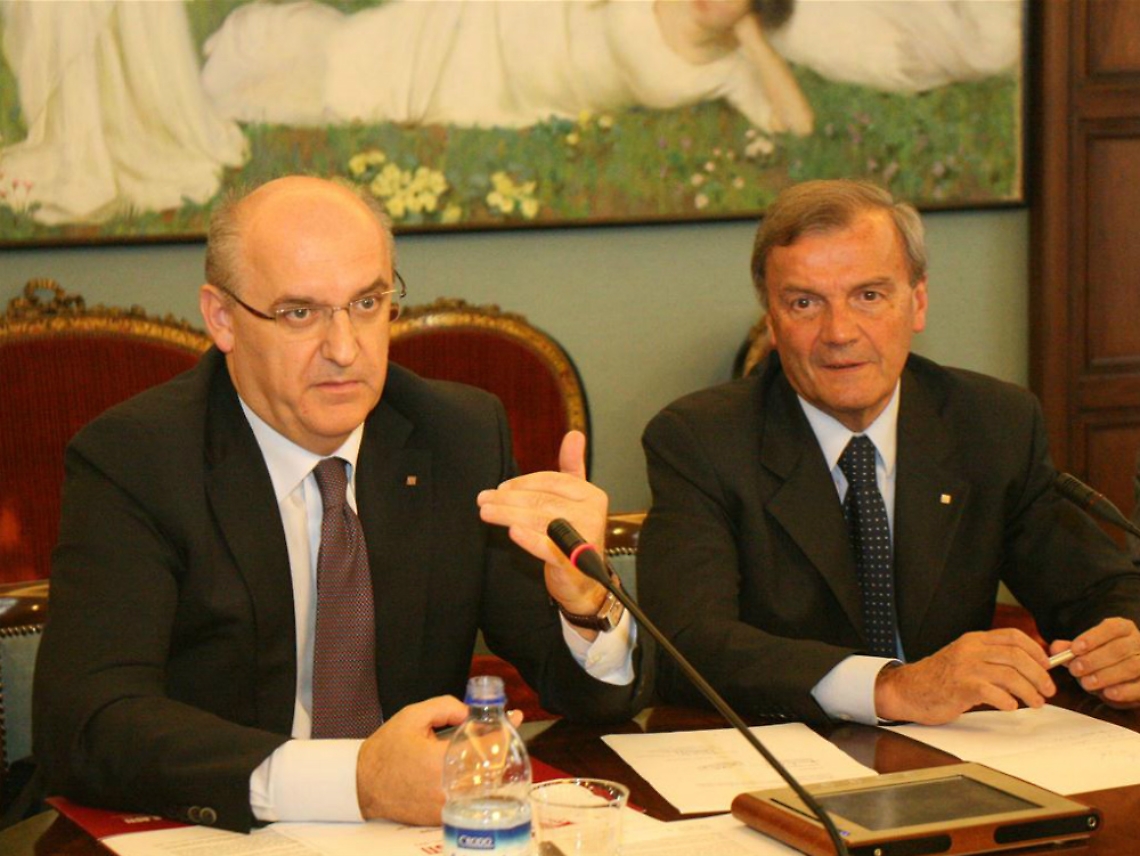 Cr Asti-Biverbanca, prima della firma<br/>l'assemblea degli azionisti