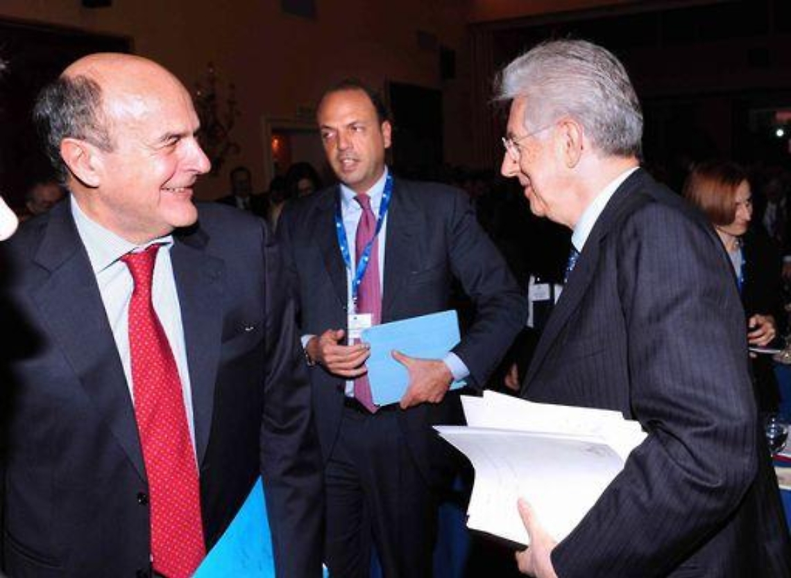 Elezioni/Bersani:Con Monti scambio vedute, continua a riflettere