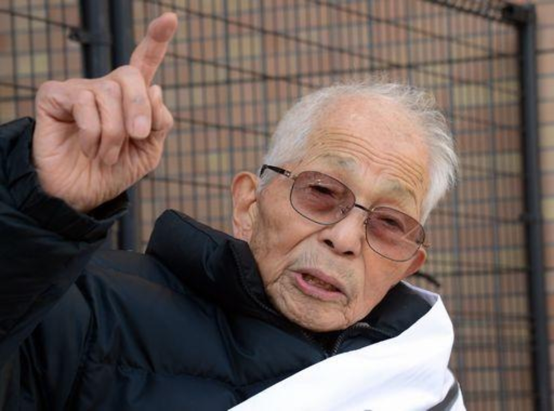 Giappone/ Invest&igrave; soldi funerale per candidarsi,94enne non eletto