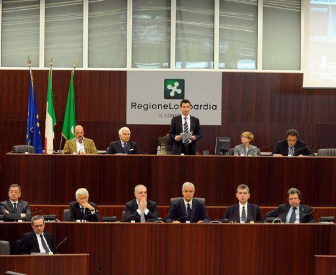 Lombardia/ Albertini:Comunque in campo,patto Pdl-Lega innaturale