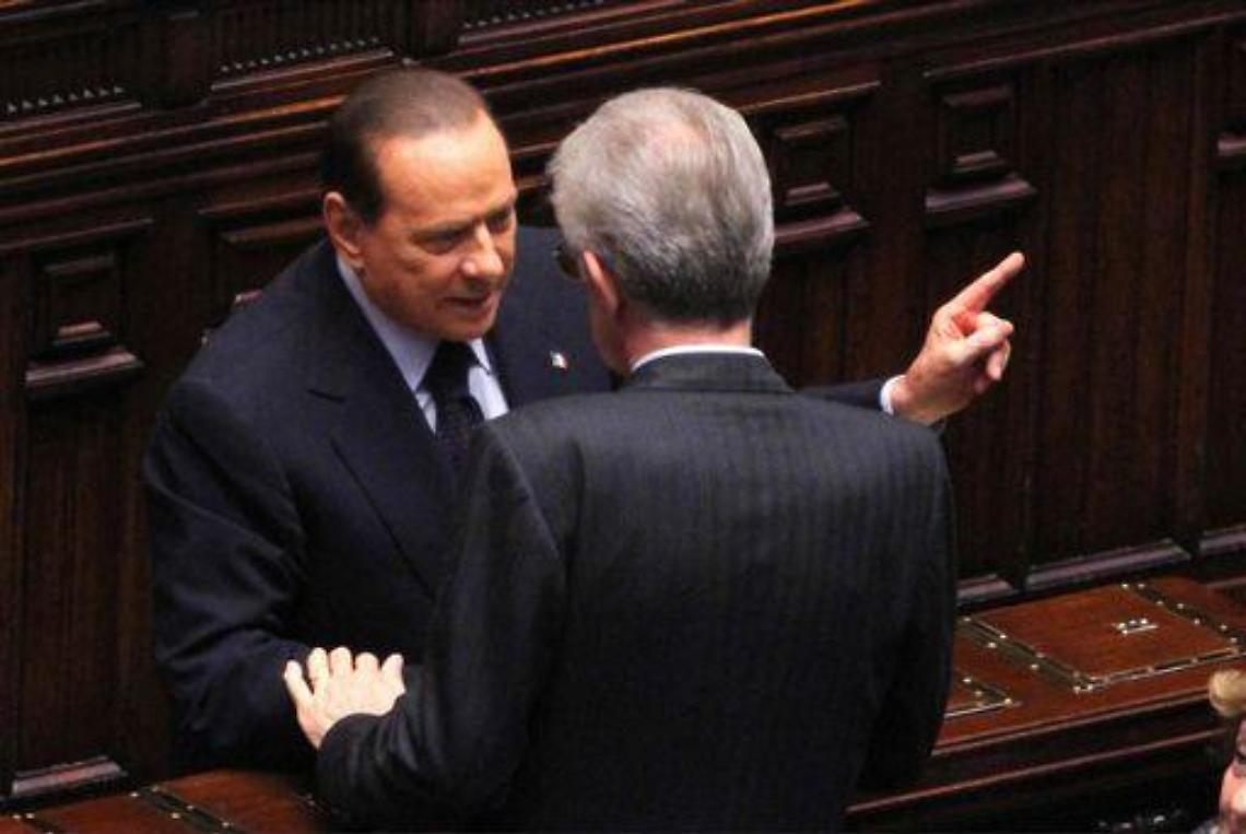 Monti duella col Cav: Mi ha lasciato molto lavoro, sia prudente