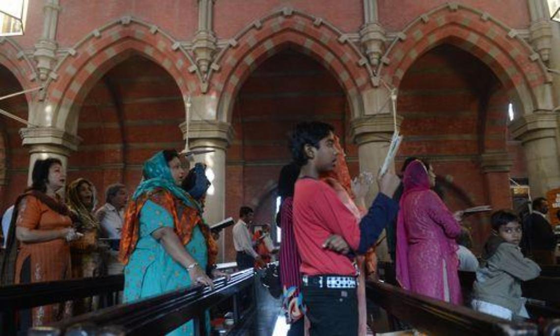 Pakistan/ Scuola intitolata a Malala,infuria protesta studentesse