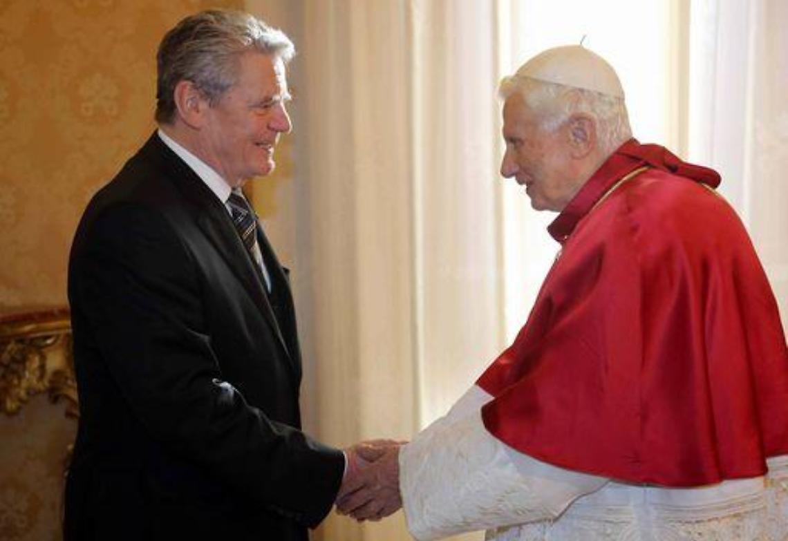 Papa su Twitter, Hagenkord: fra un anno si capir&agrave; se ha successo