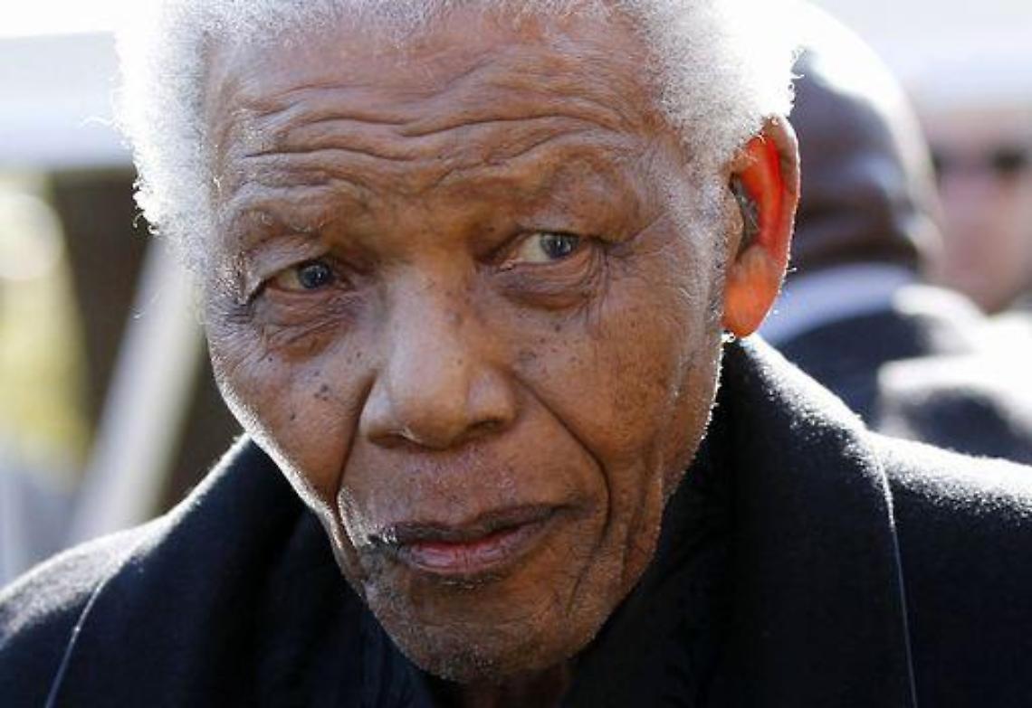 Sudafrica/ Mandela ha lasciato l'ospedale