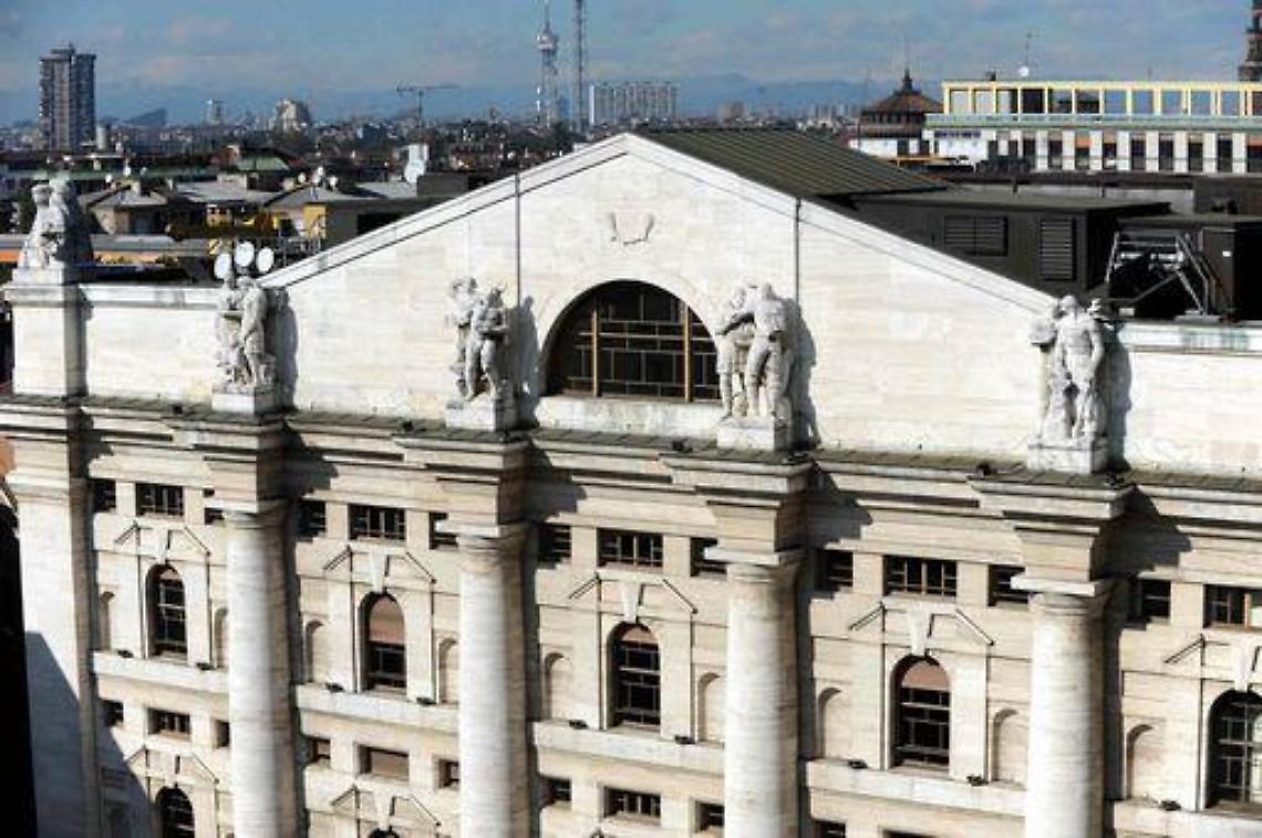 Borsa/ Milano apre in lieve rialzo, Ftse Mib +0,25%
