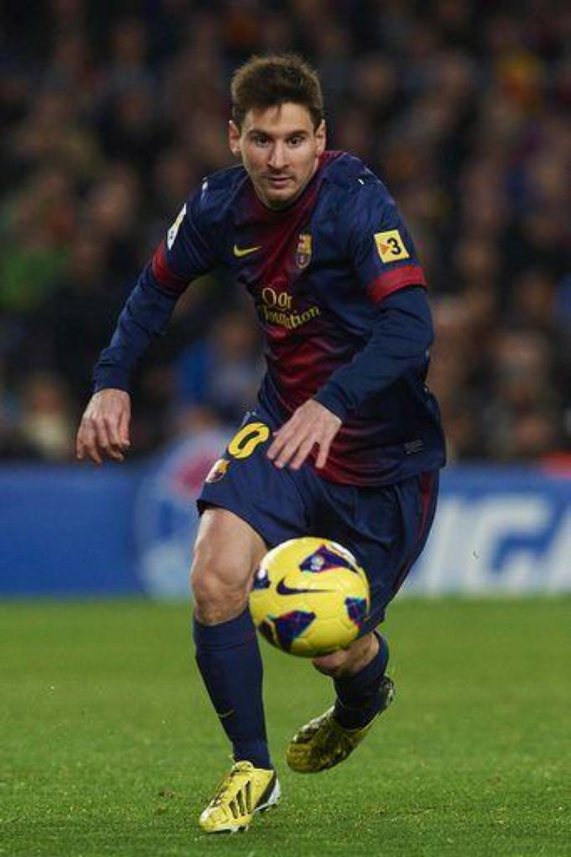 Calcio/ Pallone d'Oro: Messi a caccia del poker