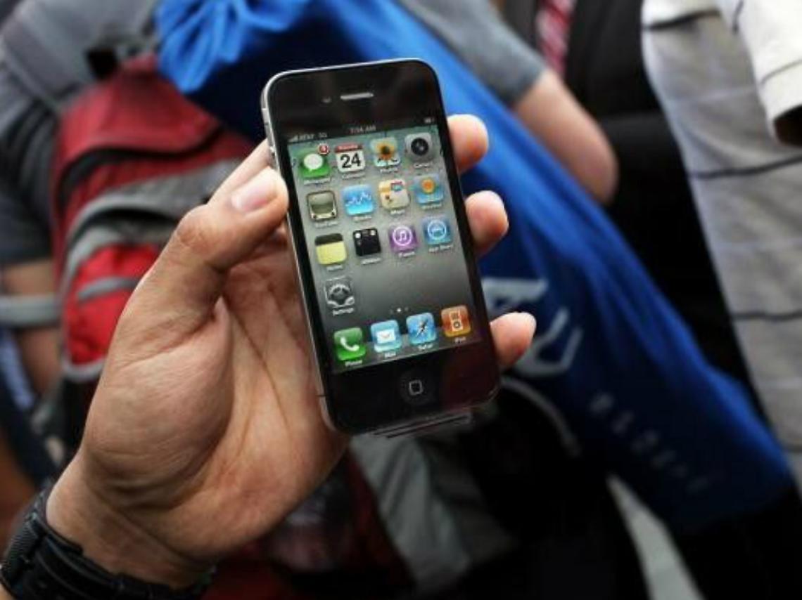 Come derubare un'amica e farsi scoprire su Facebook, protagoniste due astigiane