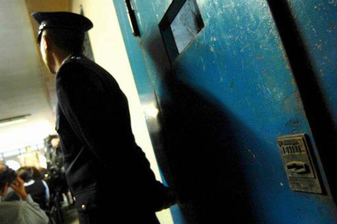 Giustizia/ A Napoli aumentano omicidi, contrabbando e furti