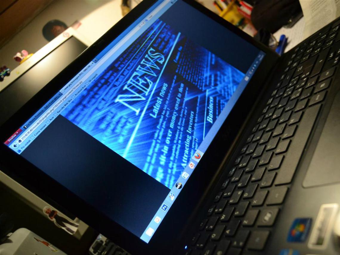 I giovani leggono ancora il giornale?<br/>Social Paper: cos&Atilde;&not; si informano i ragazzi