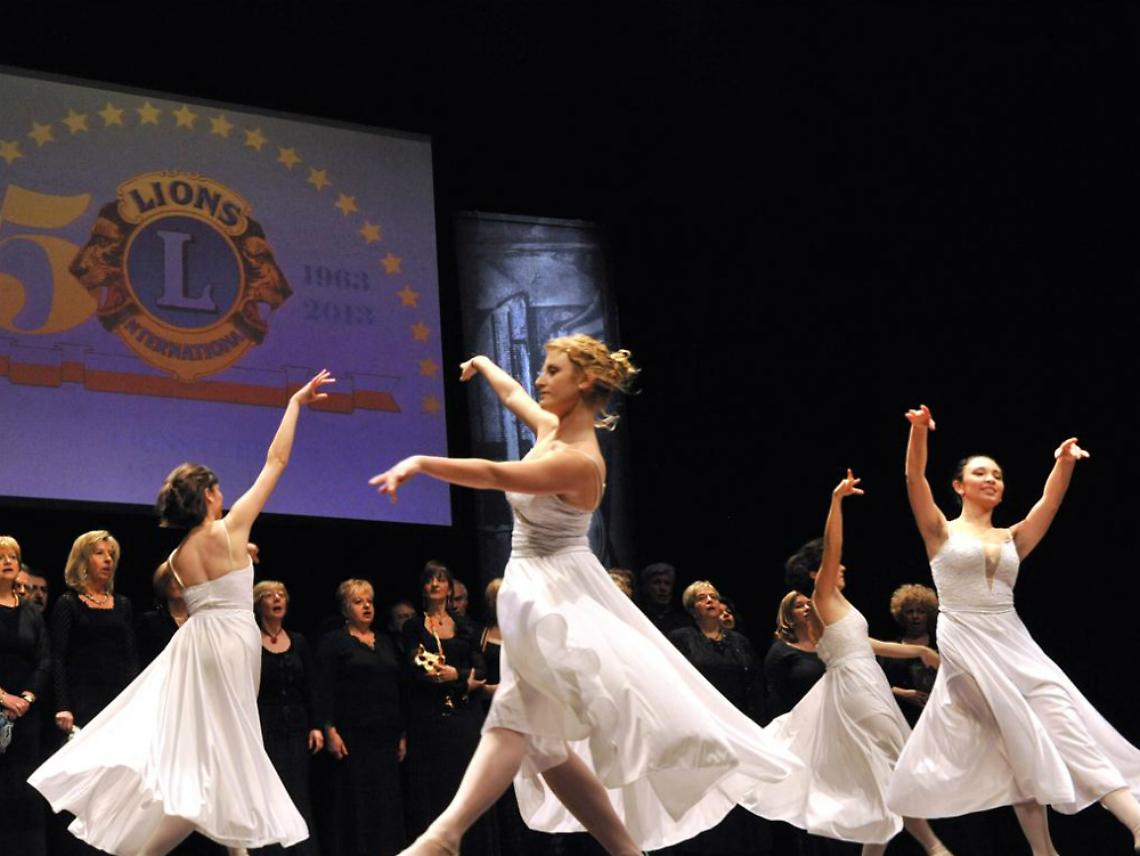 Il Lions Club ha festeggiato i 50 anni<br/>Note e un po' di Carnevale di Venezia