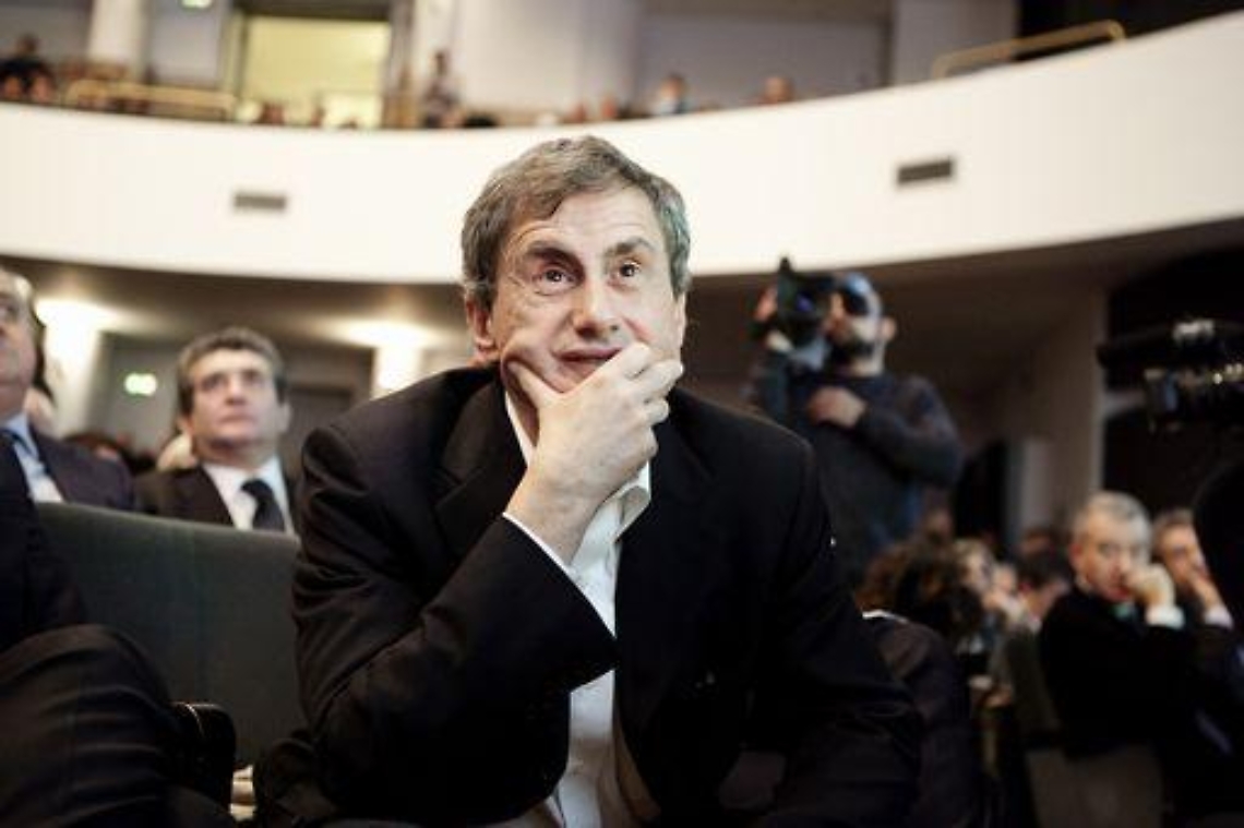 Inchiesta bus, bufera sul Campidoglio,Alemanno convoca conferenza