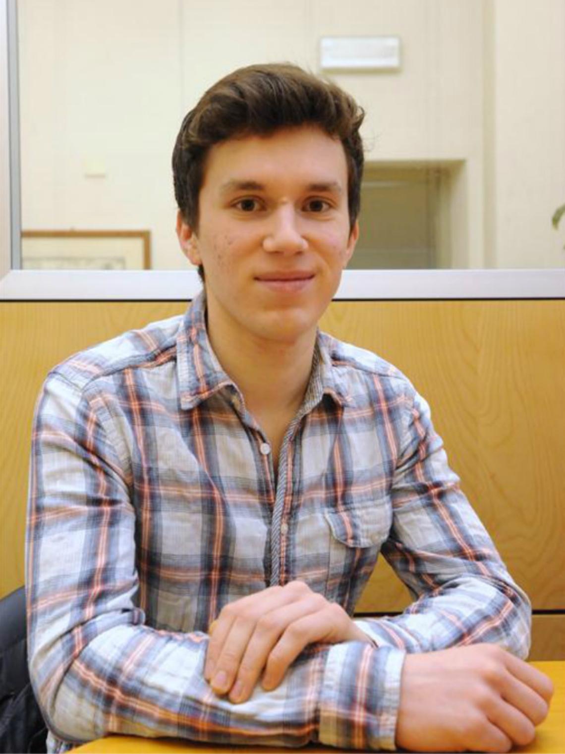 "Lavoro alla casa del popolo e studio l'italiano"<br/>La storia di Pierre, 19 anni, tedesco