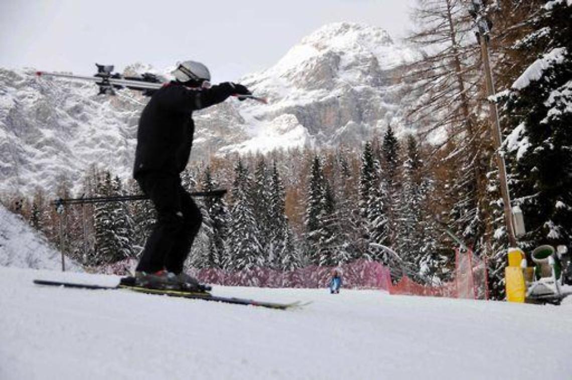 Veneto/ Valanga a Vigo di Cadore, Soccorso alpino: forse un morto