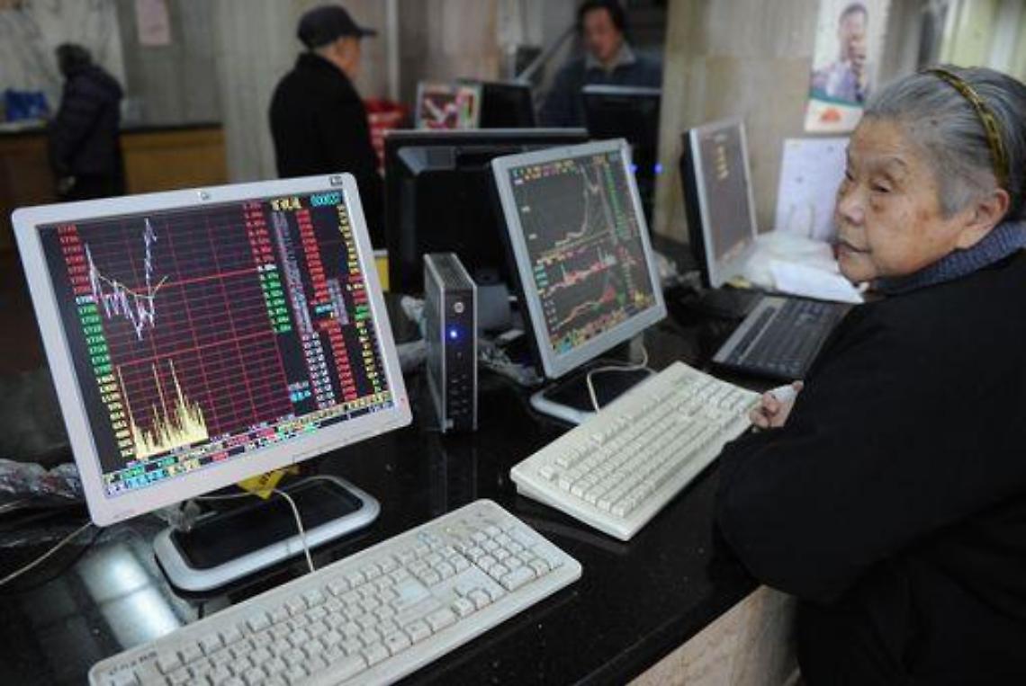 Borsa/ Ue frena, Wall Street cala con incertezza Italia,DJ -0,3%