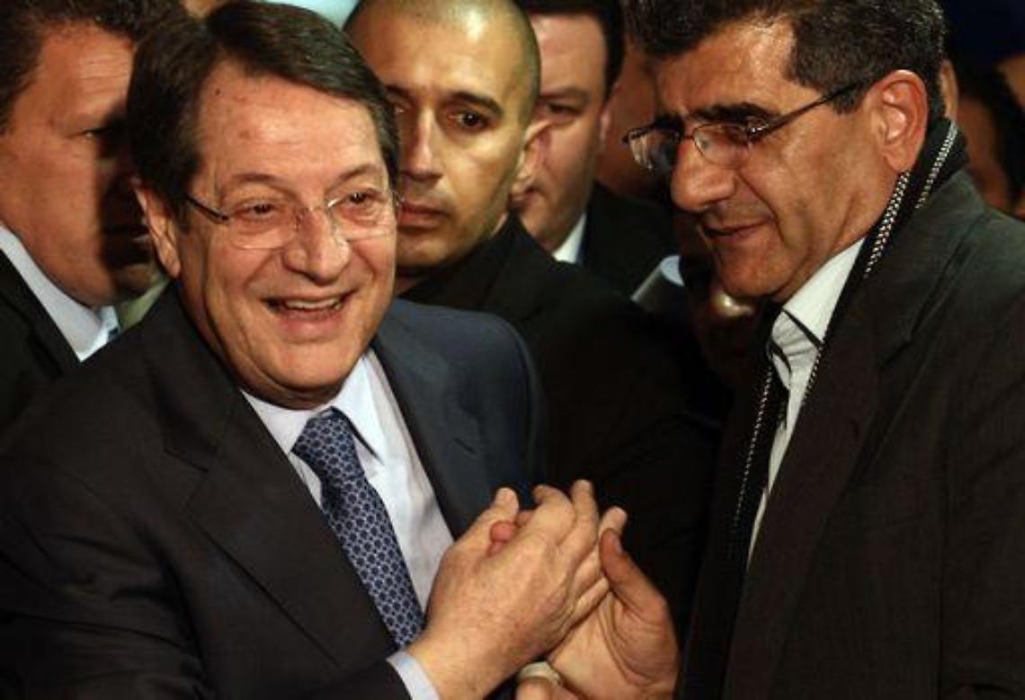 Cipro/In testa leader destra Anastasiades,ballottaggio con Malas