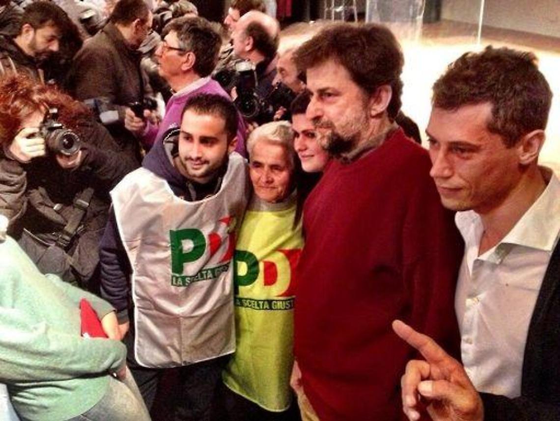 Elezioni/ Moretti su palco Pd: Destra-sinistra non sono uguali