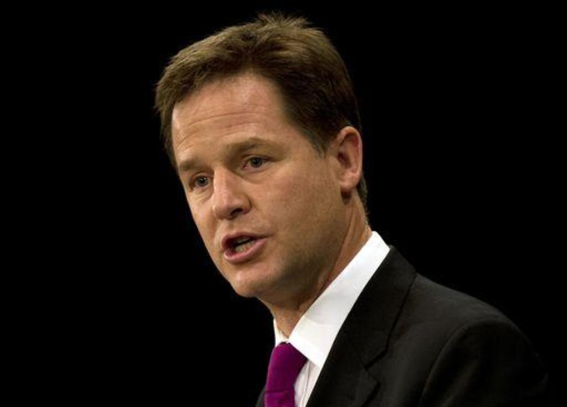 Gb/ Bufera su lib-dem, ex dirigente accusato di molestie sessuali