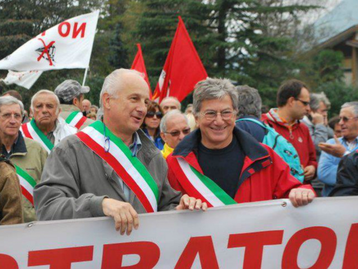 &laquo;Lo sviluppo economico privilegi<br/>la dignit&agrave; delle persone, non l'economia&raquo;