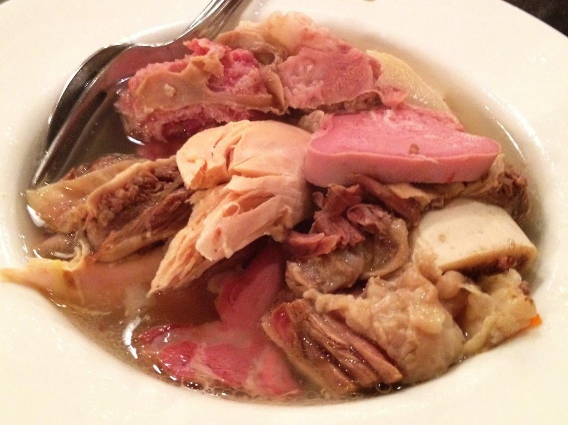 Moncalvo: la Pro loco cucina il bollito