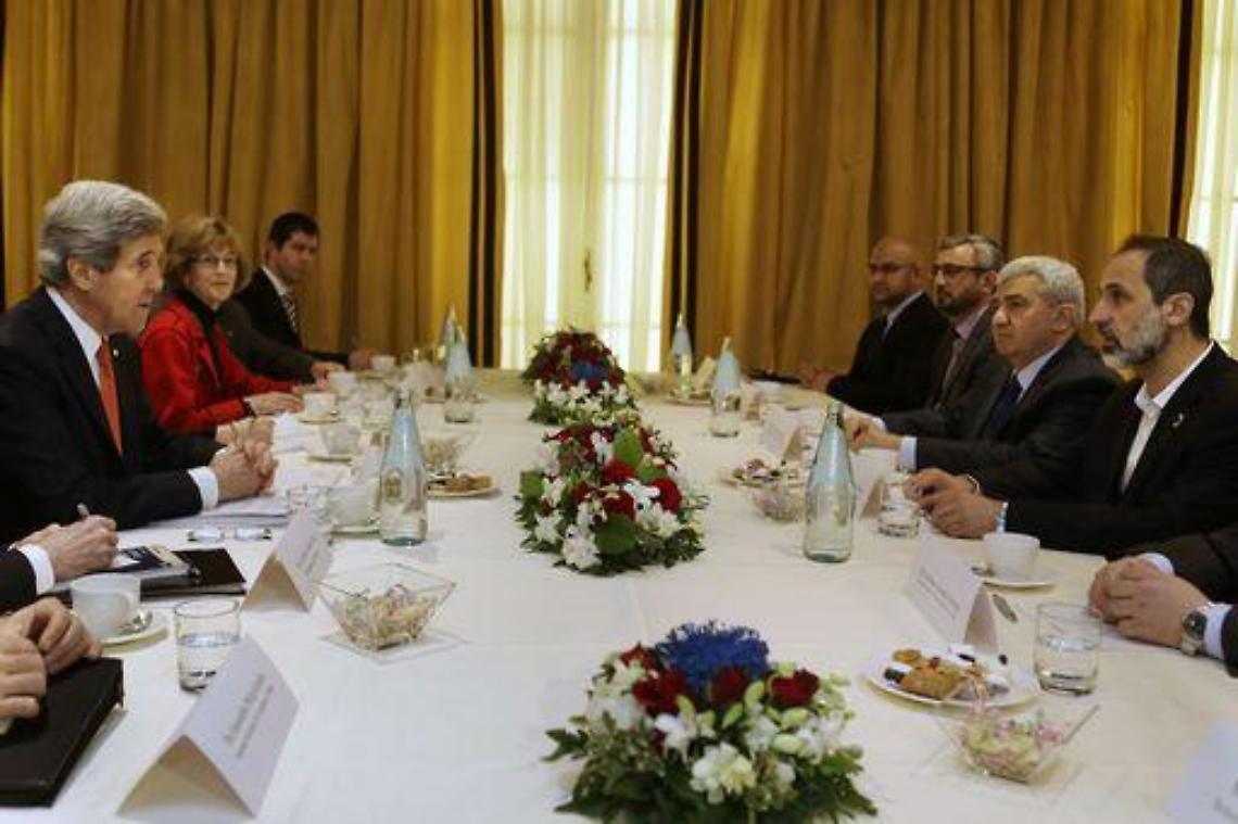Siria/ Kerry ha visto capo opposizione a margine incontro a Roma