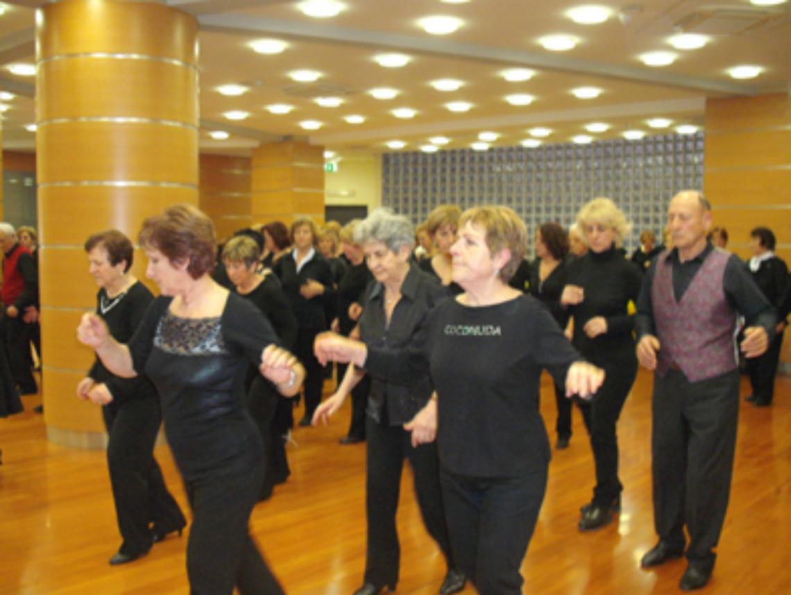 Terza Et&agrave; in Ballo, oggi la prima lezione