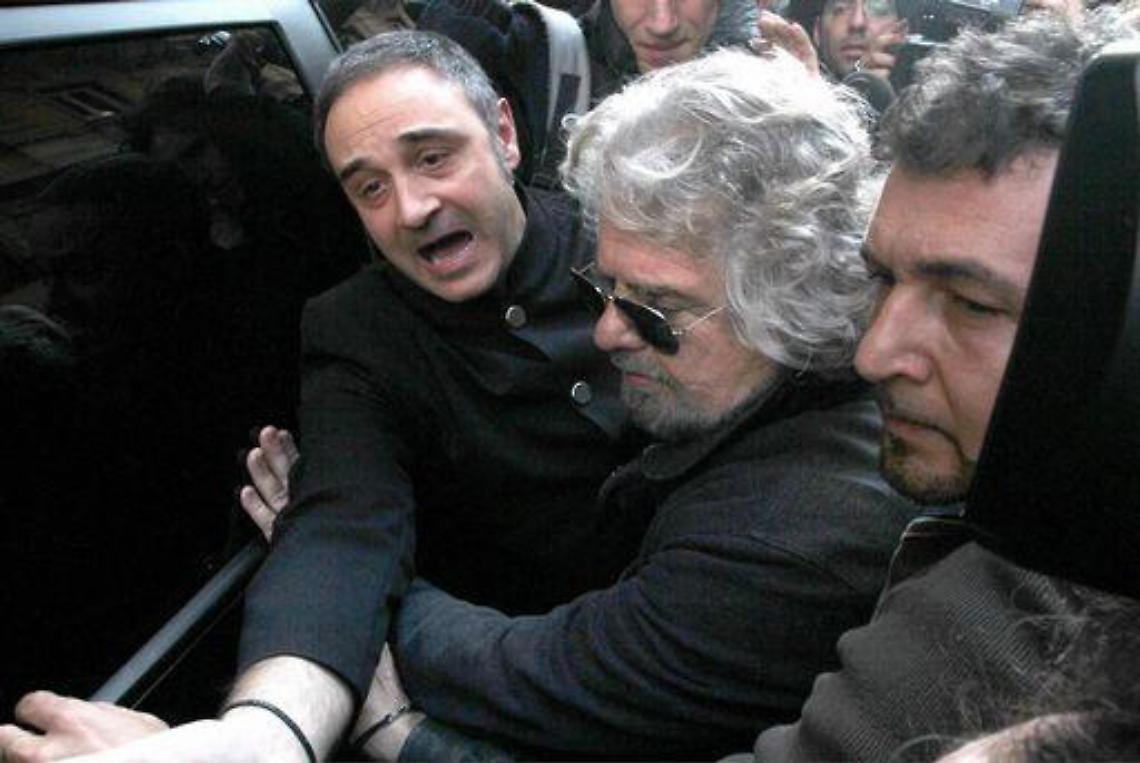 Governo/ Grillo riunisce eletti, spiragli M5S per uno tecnico