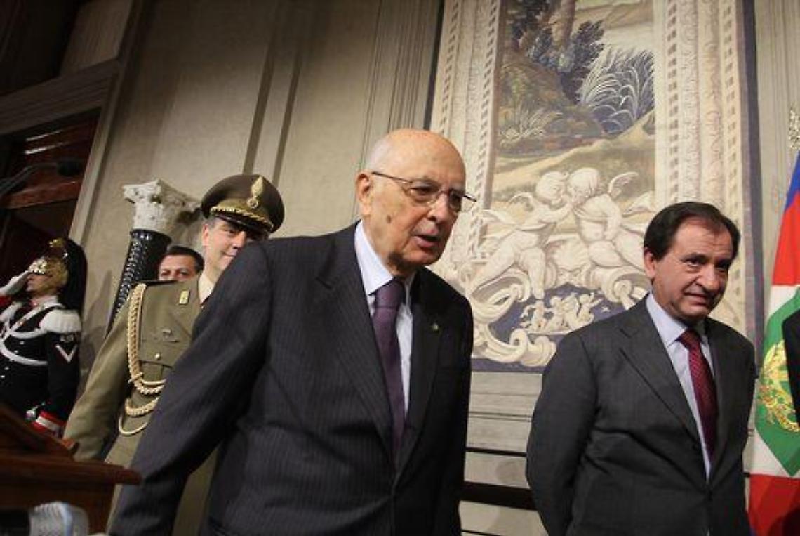 Ipotesi preincarico a Bersani, oggi la decisione di Napolitano