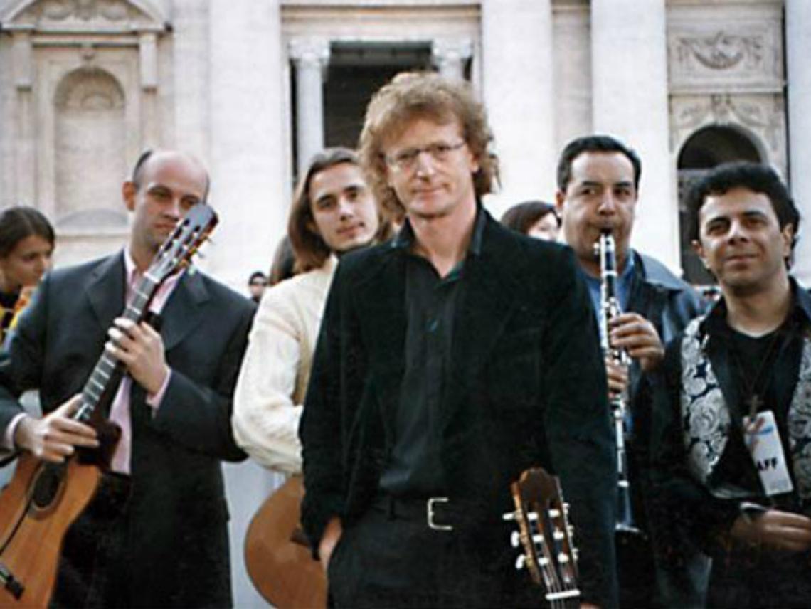 Italia e Balcani nel folk di Durkovic prima di Peppe Fonte al Diavolo Rosso