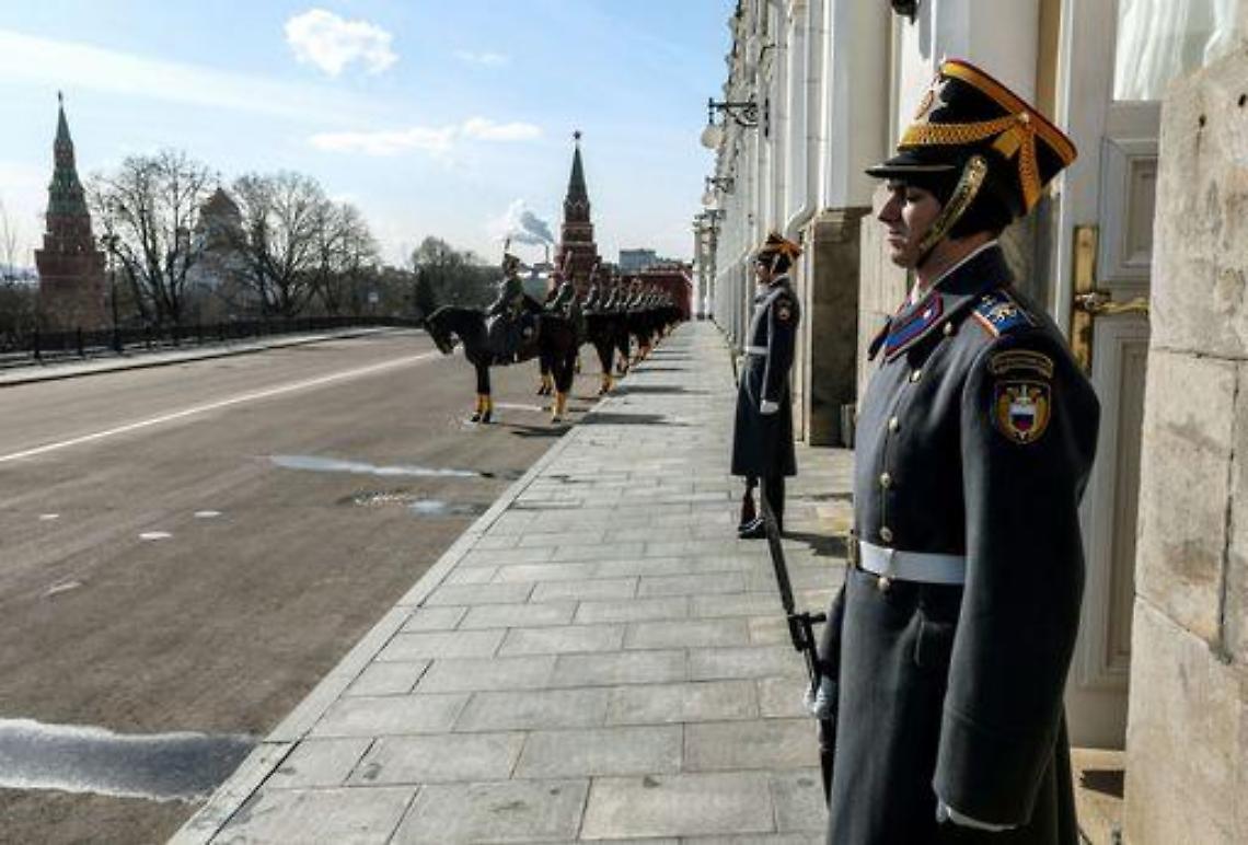 Russia/ Cremlino spegne luci per rispettare ambiente, prima volta