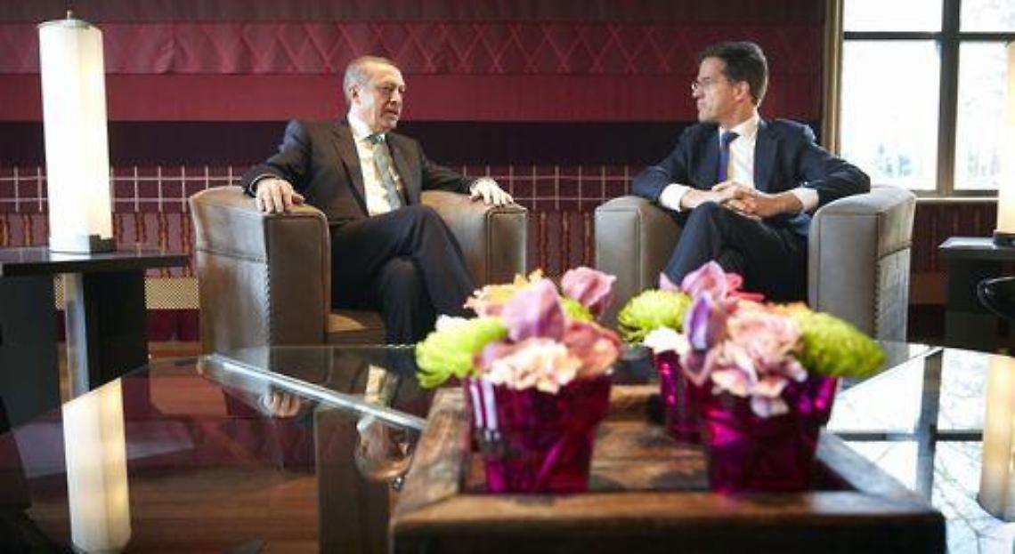 Turchia/ Erdogan: fine operazioni esercito se Pkk depone armi