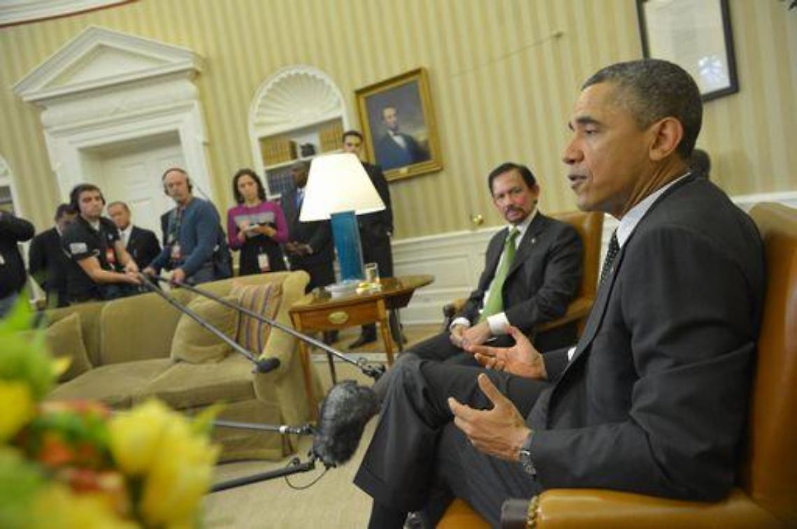 Usa/ Finito idillio con Obama, gradimento presidente sotto 50%