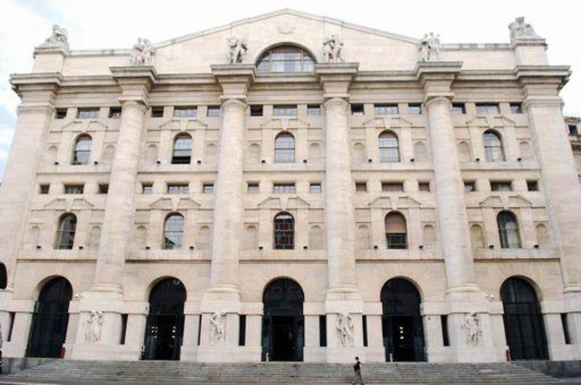 Borsa/ Milano chiude in calo (-0,3%), Draghi delude i mercati