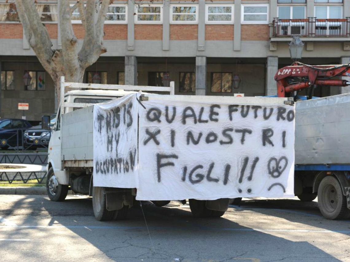 &laquo;Da lavoratori a caso sociale&raquo;<br/>Rottamai, sfuma l'ipotesi della cooperativa